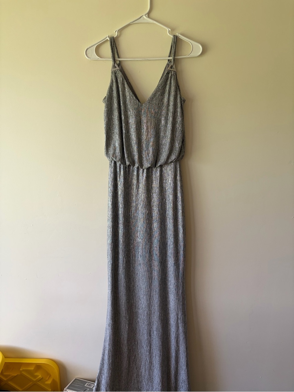Calvin Klein Womens 2 Silver Metallic Maxi‎ Dress V Neck Blouson Gown
